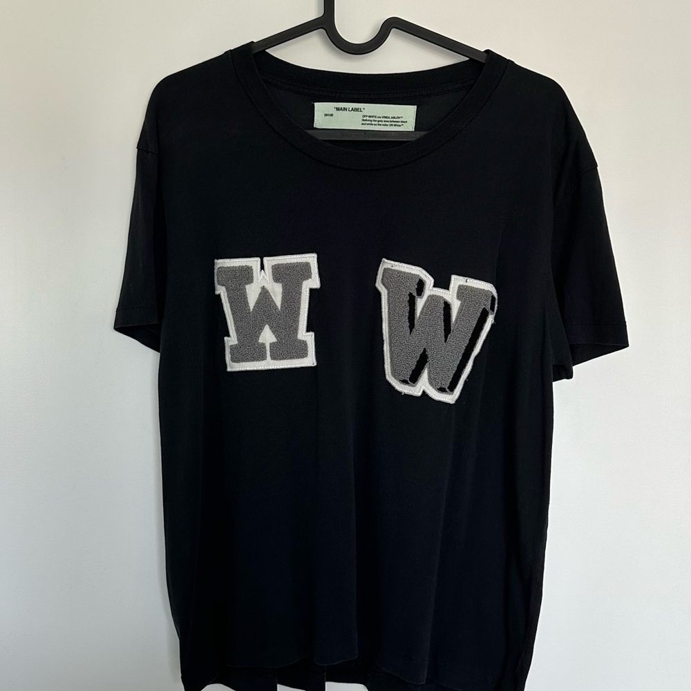 Off white patched tee